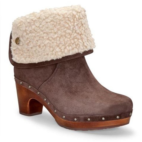 UGG Shoes - UGG Lynnea Suede Ankle Bootie - Sherpa Fold